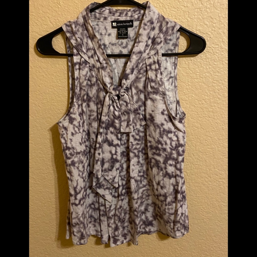 Valerie Bertinelli Top